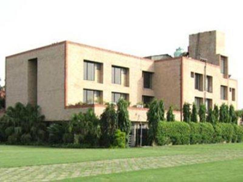 Shri Radha Brij Vasundhara Resort & Spa Govardhan Exteriör bild