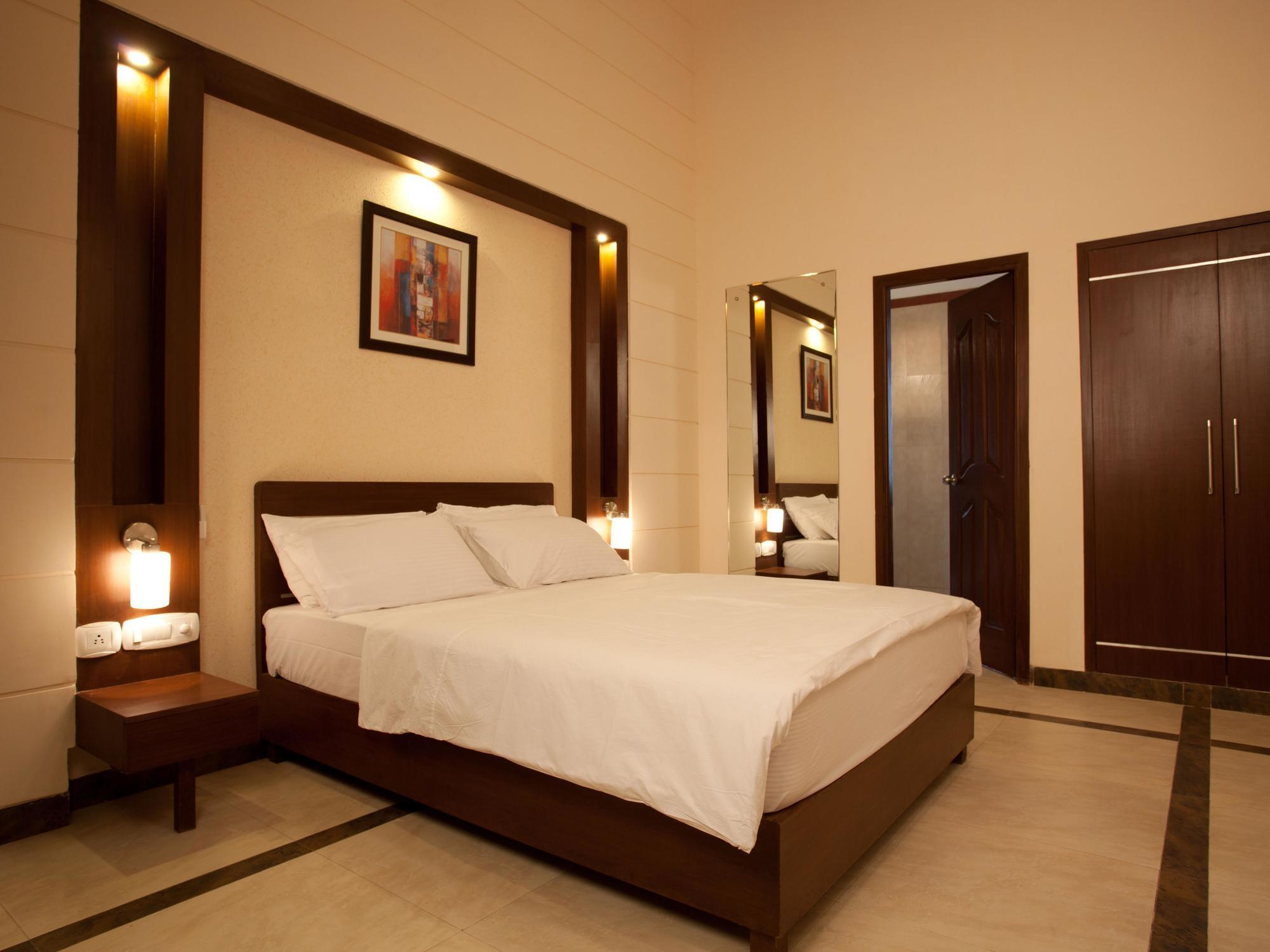 Shri Radha Brij Vasundhara Resort & Spa Govardhan Exteriör bild