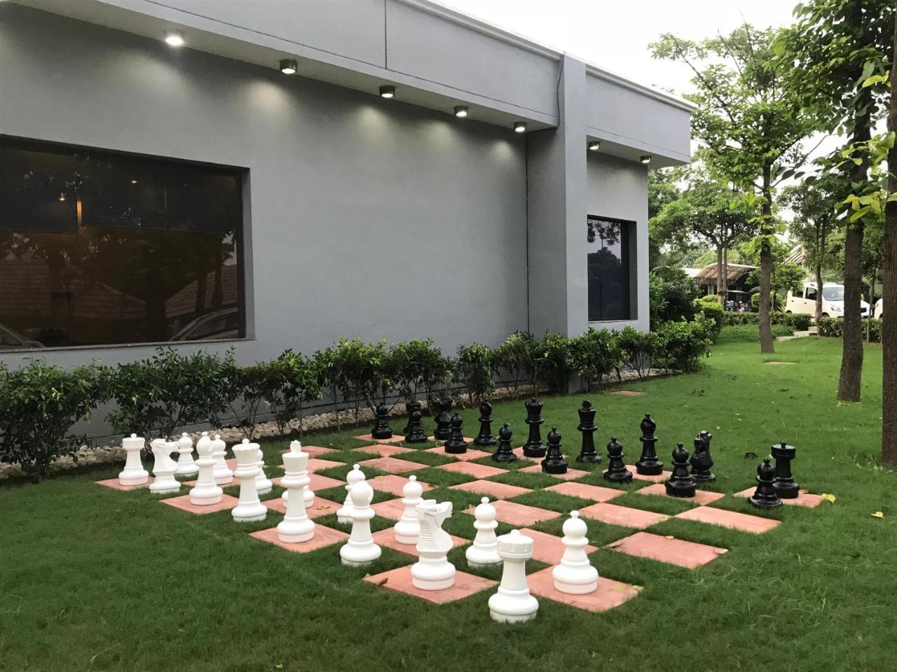 Shri Radha Brij Vasundhara Resort & Spa Govardhan Exteriör bild